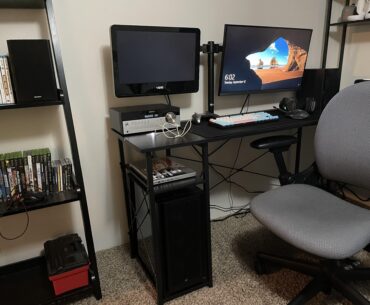 New house, new PC, new shitty battle station built for Starfield!