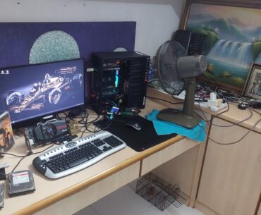 Desperate singles virgin battle station 🖥️