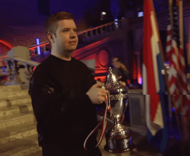 JW just brought out the Geoguessr World Cup trophy. A lot of CS personalities are working the event